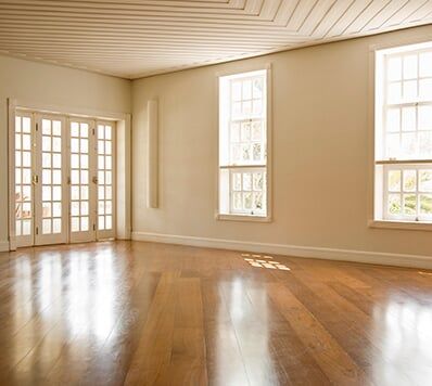Empty room - countertops in Naples, FL