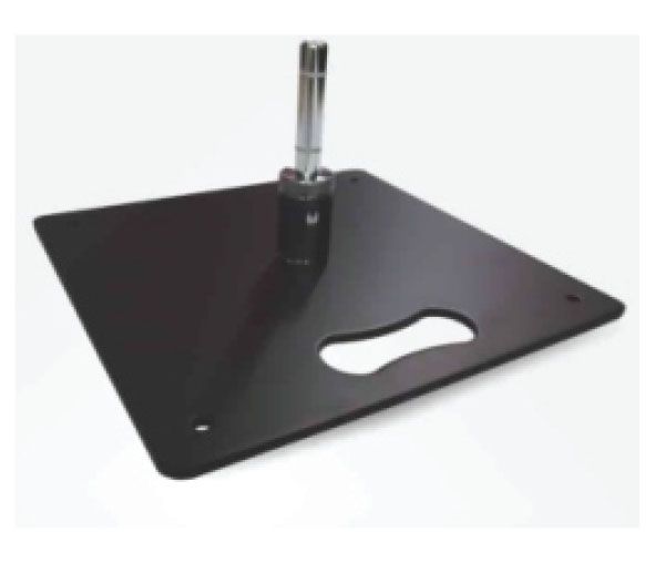 Una placa de metal negra con un mango y un poste de metal encima.