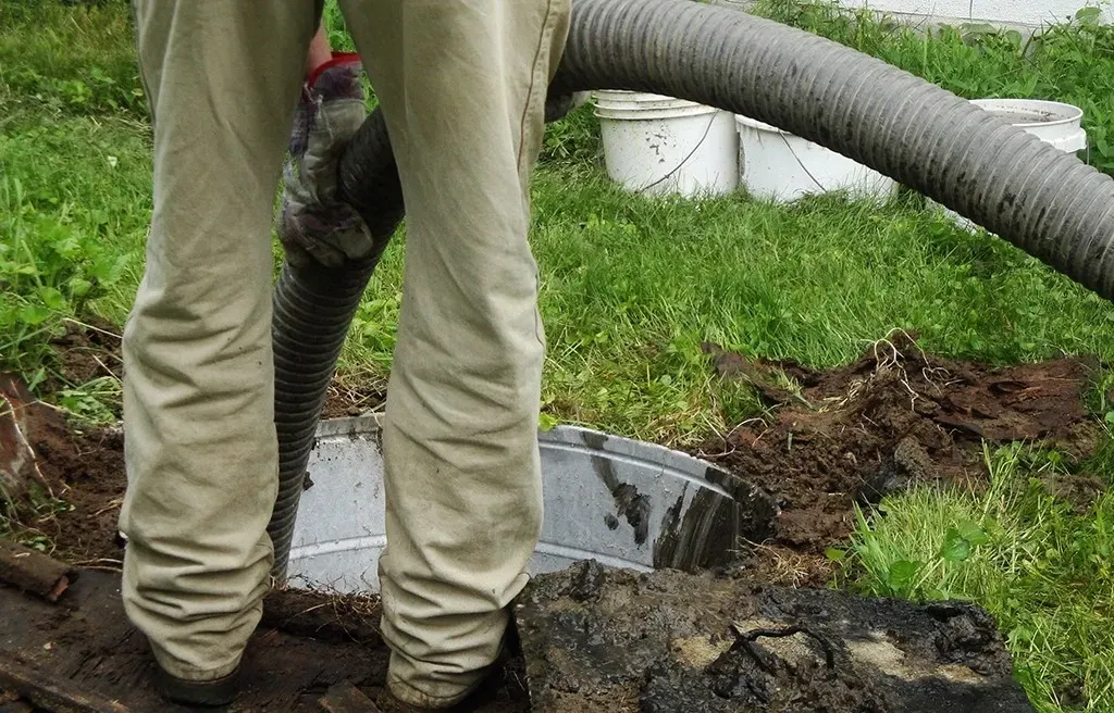 Professional Septic Tank Pumping Commerce, MI Solutions