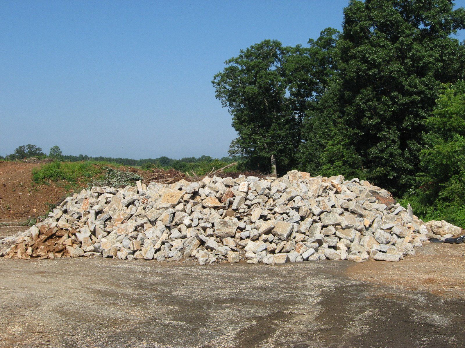 fill dirt delivery in Pfafftown, NC