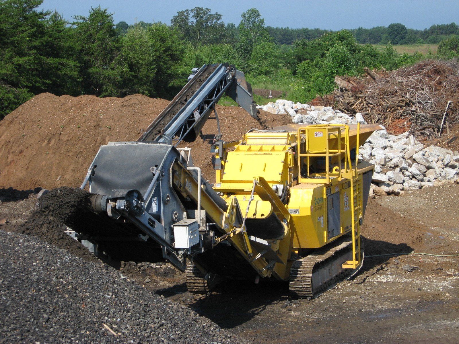 fill dirt delivery for commercial projects