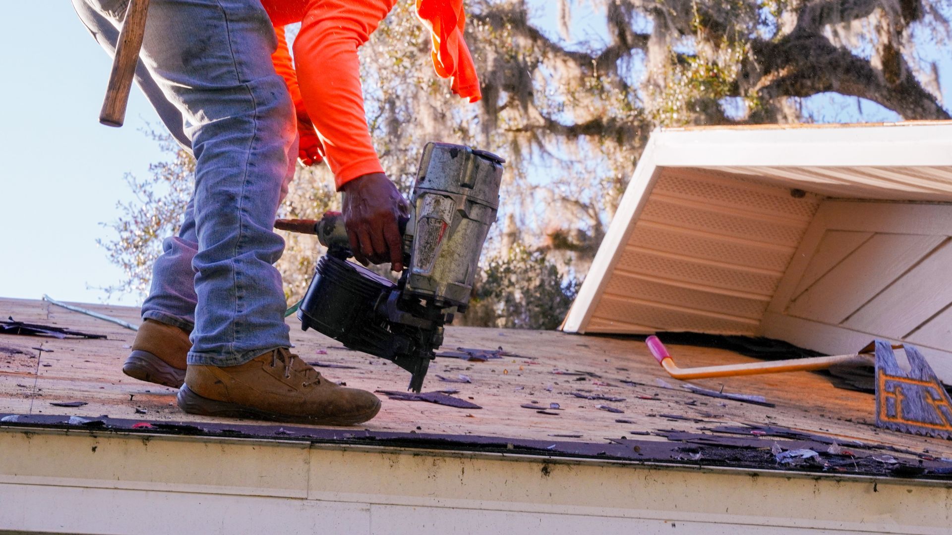 Florida Roof Insurance: Coverage, Exclusions & Inspections