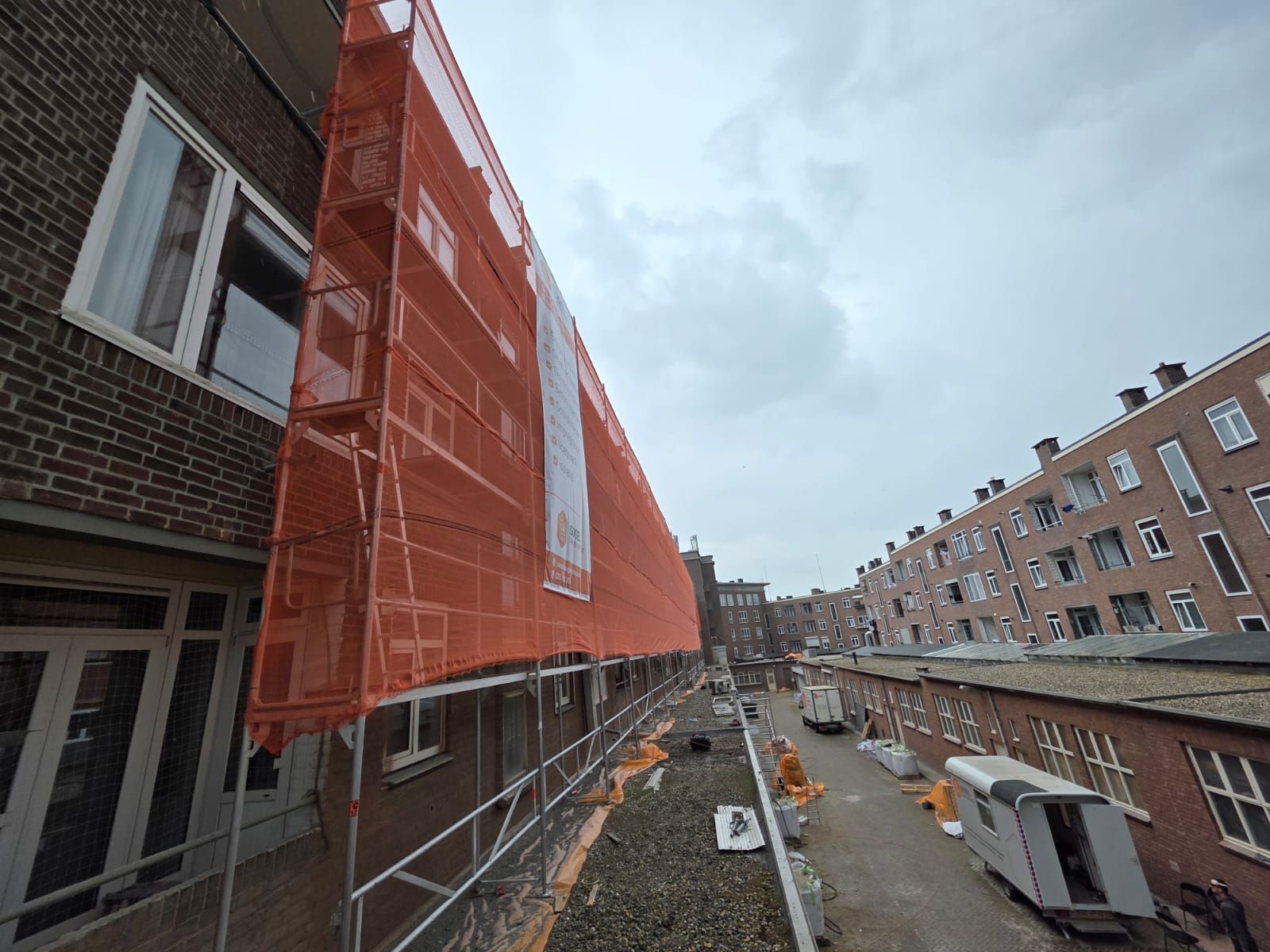  steiger huren voor gevelonderhoud