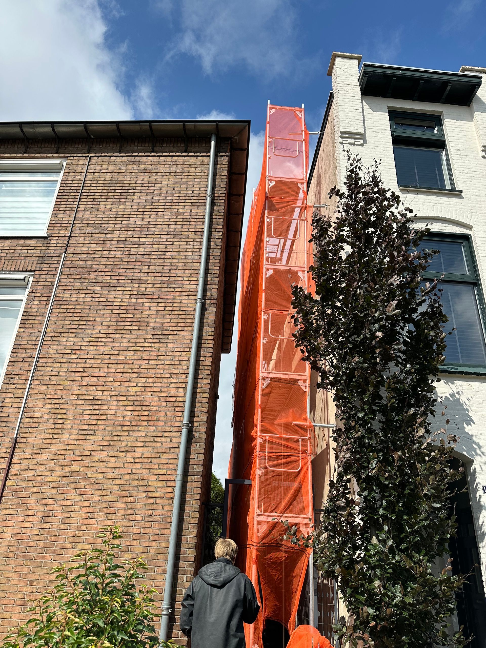 Hoelang duurt het om een steiger te laten bezorgen en op te zetten?