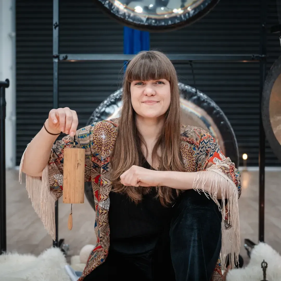 Jenine Kerr Flow Yoga & Wellbeing Teacher/sound