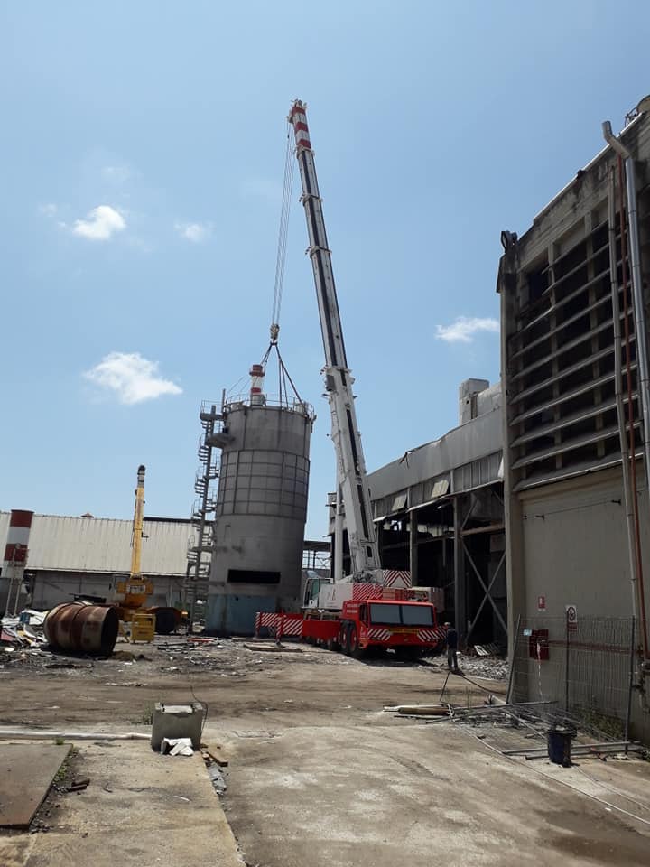 mezzo per il sollevamento di carichi speciali