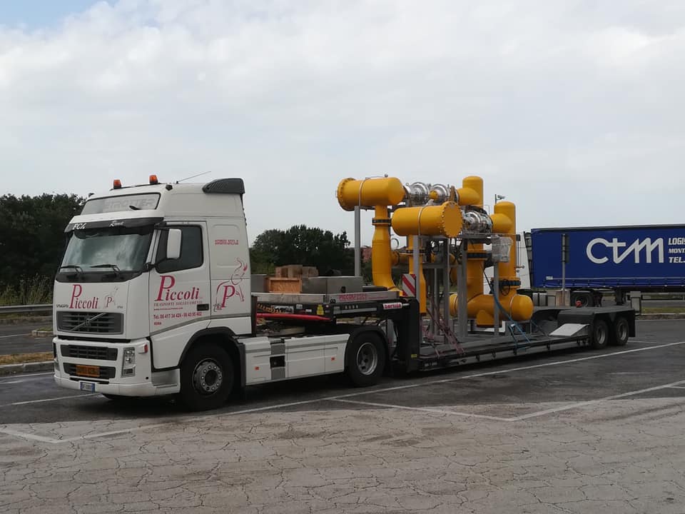 mezzo per la gestione di carichi eccezionali