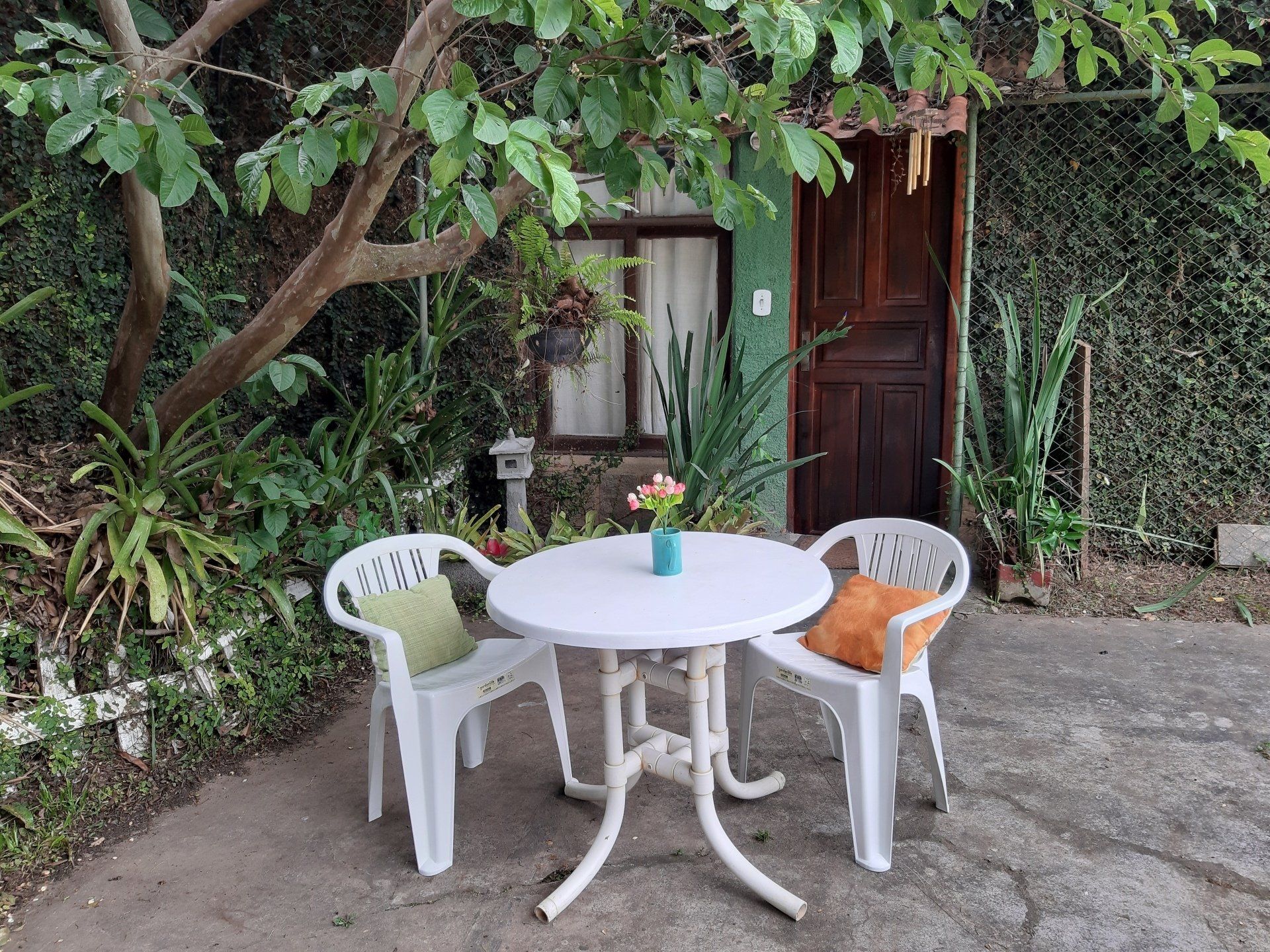 Suíte 08 - Pousada em Itaipava