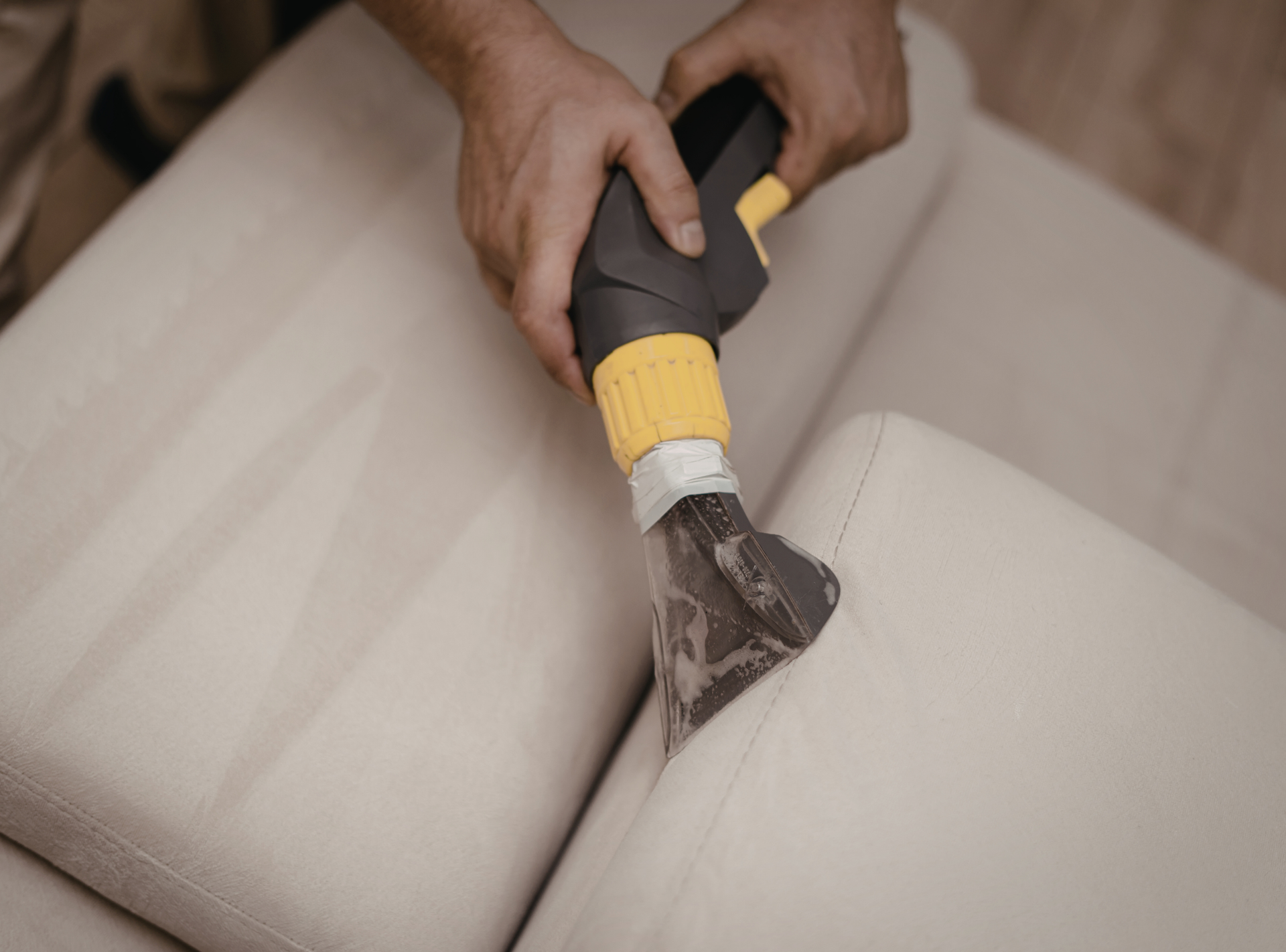 upholstery cleaning Saskatoon