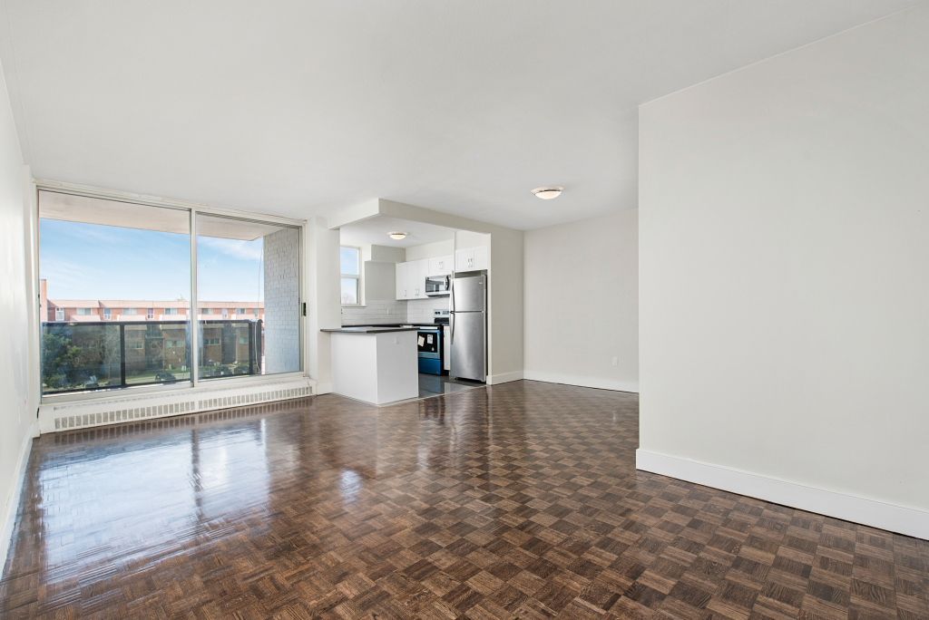 Suite and Building Pictures 3480 Havenwood Drive