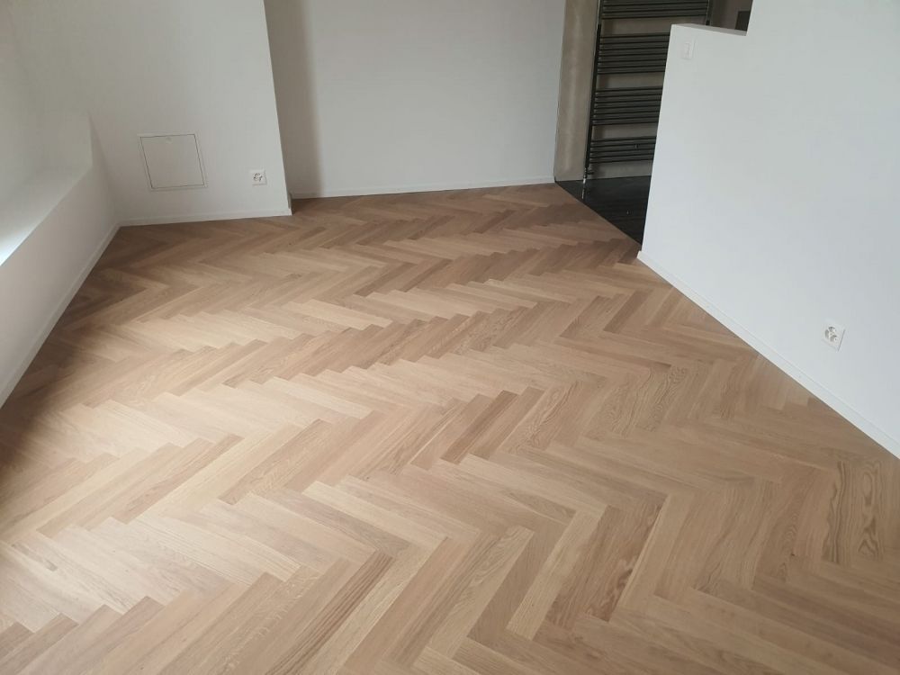 Parquet forme V posé à neuf