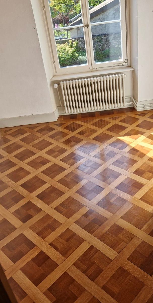 Parquet à croisillons rénové