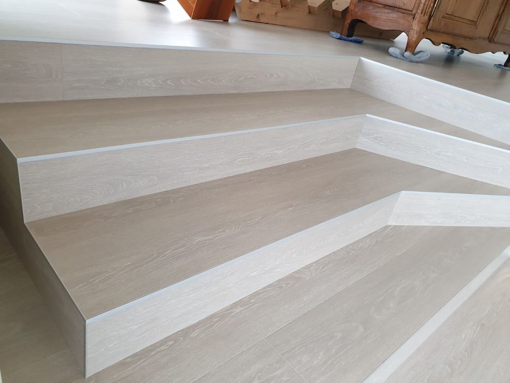 Parquet Stratifié sur marches d'escaliers