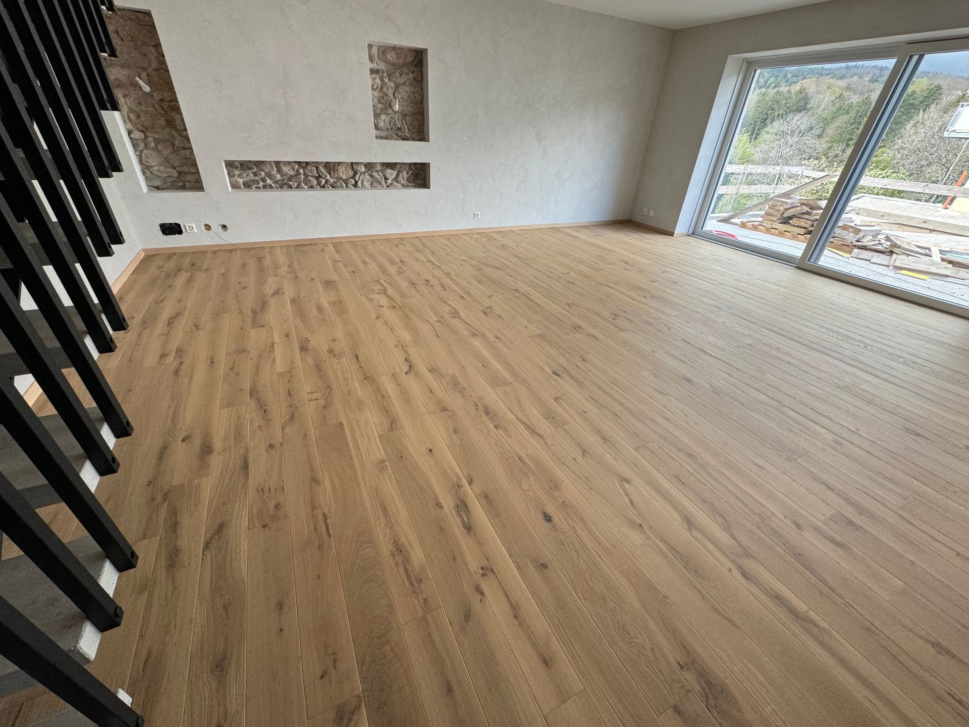 Salle à manger avec parquet
