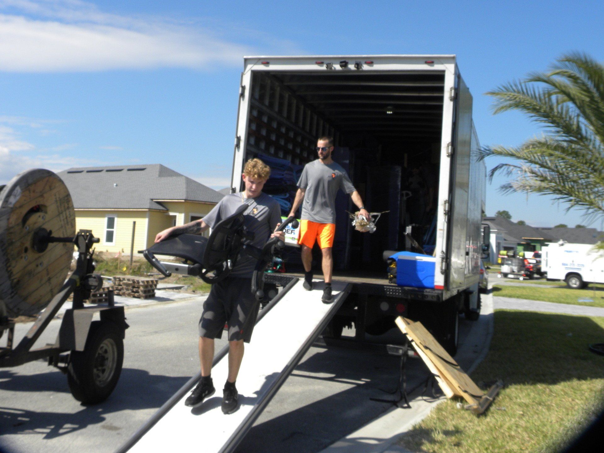 moving company near me

