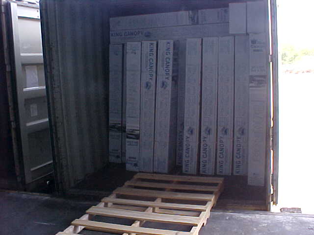 Crossdock, unloading, skids, pallets
