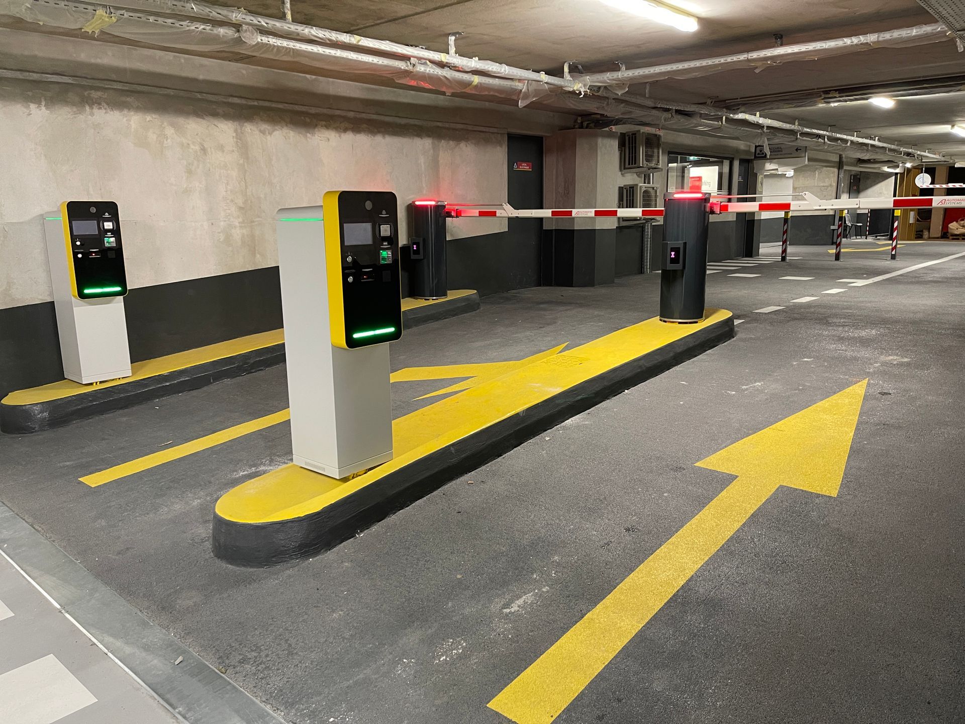 travée sortie parking