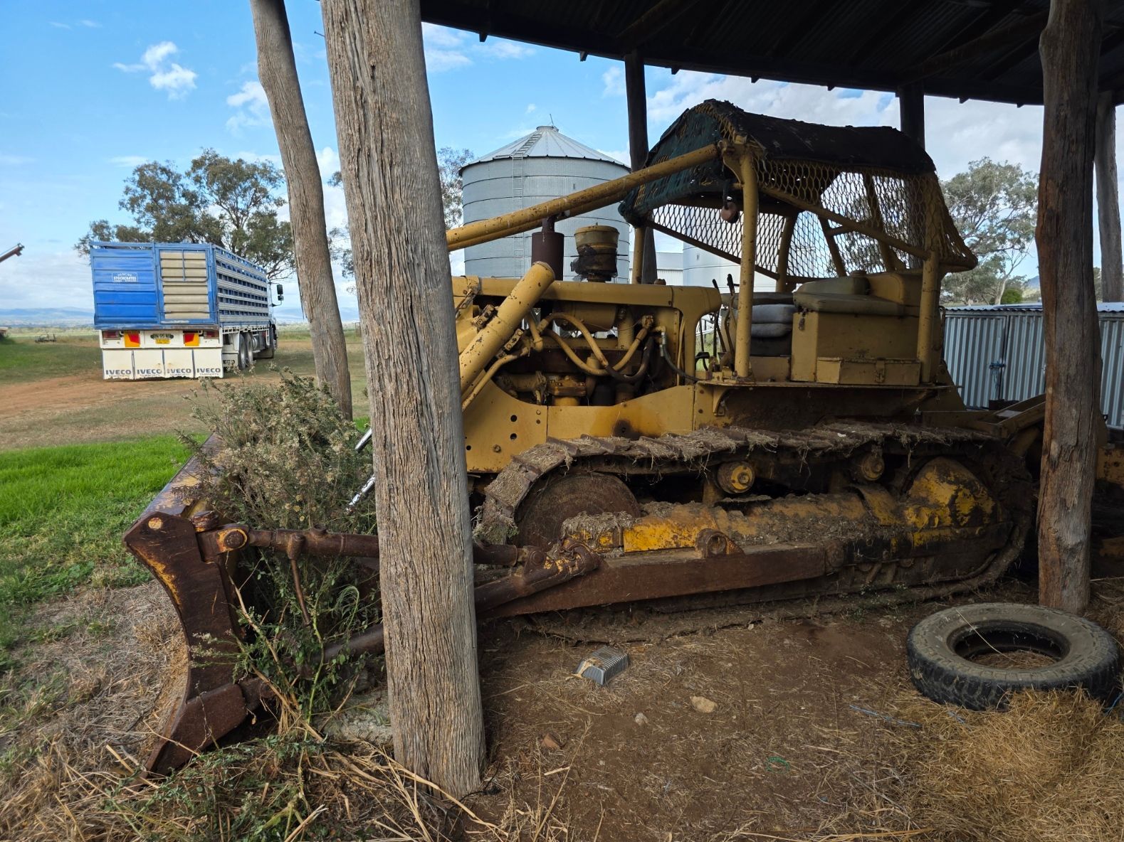 USED 1962 Caterpillar Dozer