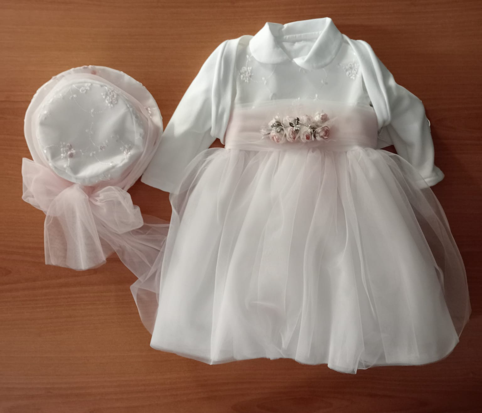 vestitino con cappello bimba