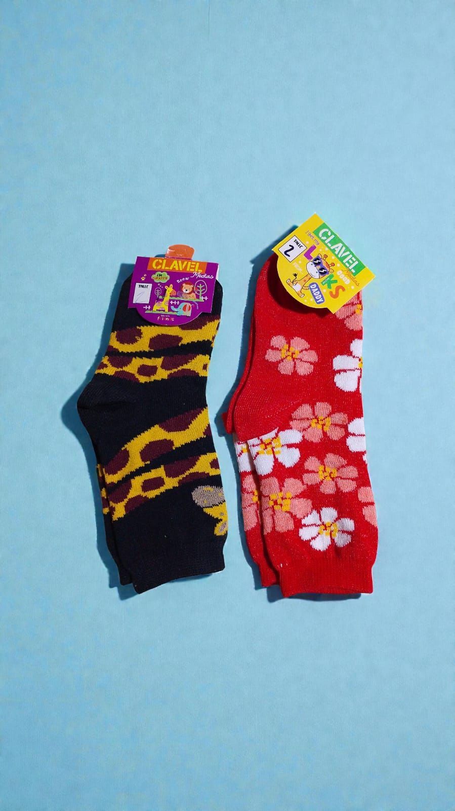 medias de chico clavel