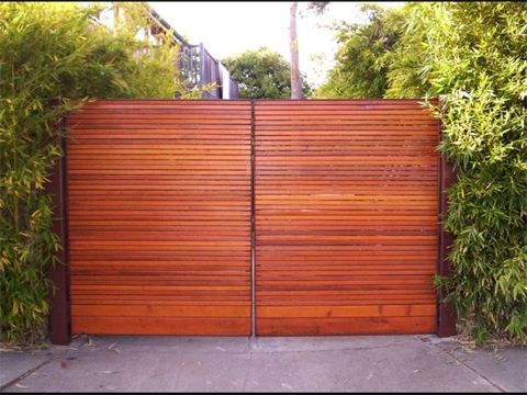 Closed Wood Fence — Mellman & Perdue CPAs — Oakland, CA