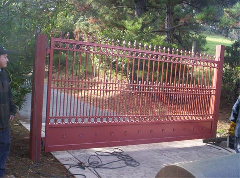 Pink Customize Fence — Mellman & Perdue CPAs — Oakland, CA