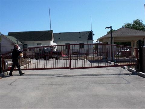 Subdivision Gate Fence — Mellman & Perdue CPAs — Oakland, CA