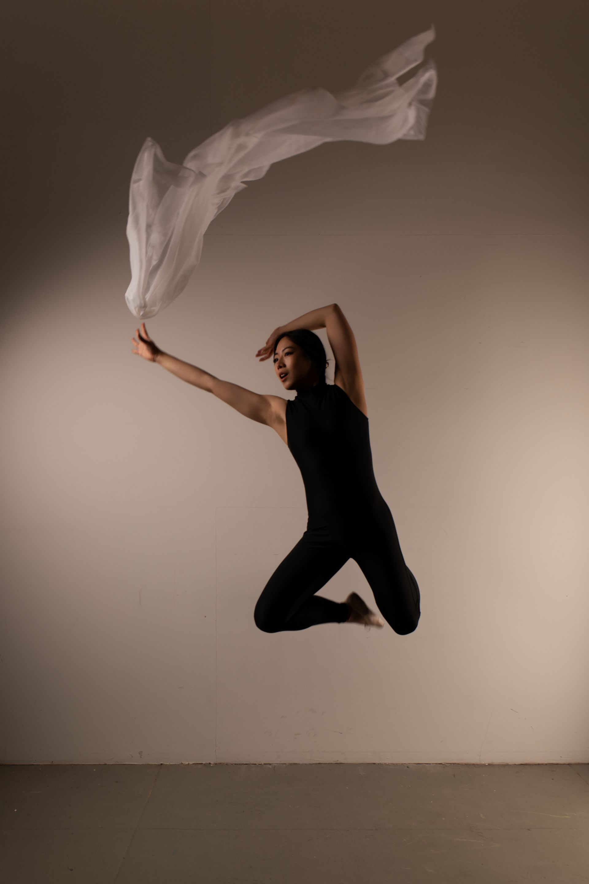 Minnie Lee — NYC model fine art ballet portrait by Orion Mckinley Phillips II