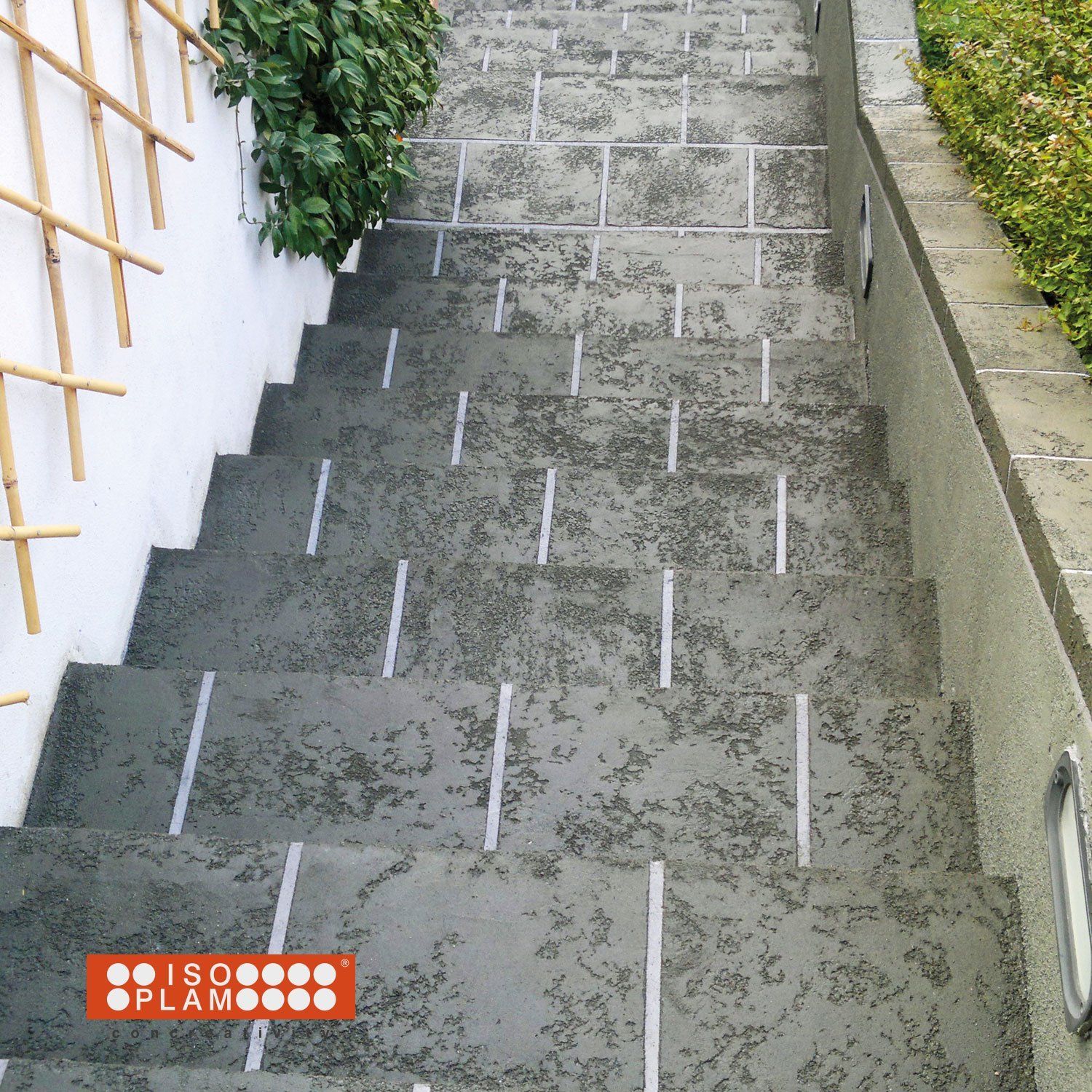 gradini stecil 3 microcemento