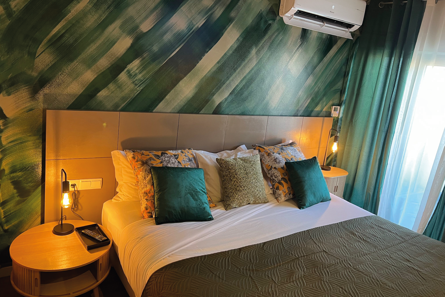 Prestige Room