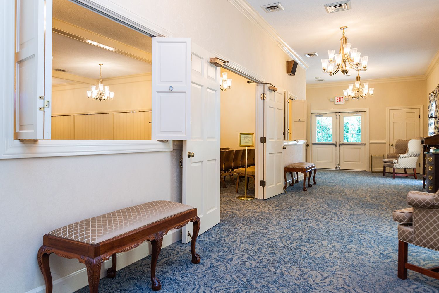 Oakey's Funeral Service & Crematory's South Roanoke, Virginia funeral home