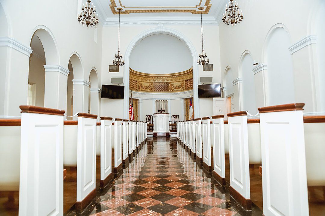 Oakey's Funeral Service's Roanoke location was built in 1937.