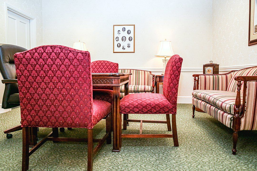 Oakey's Funeral Service & Crematory's Vinton, Virginia funeral home