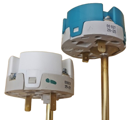 How to correctly test if a plug in immersion heater thermostat is faulty, if there is no hot water.