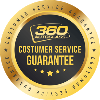 A gold badge that says 360 autoglass customer service guarantee