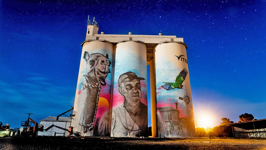 Cowell silo art