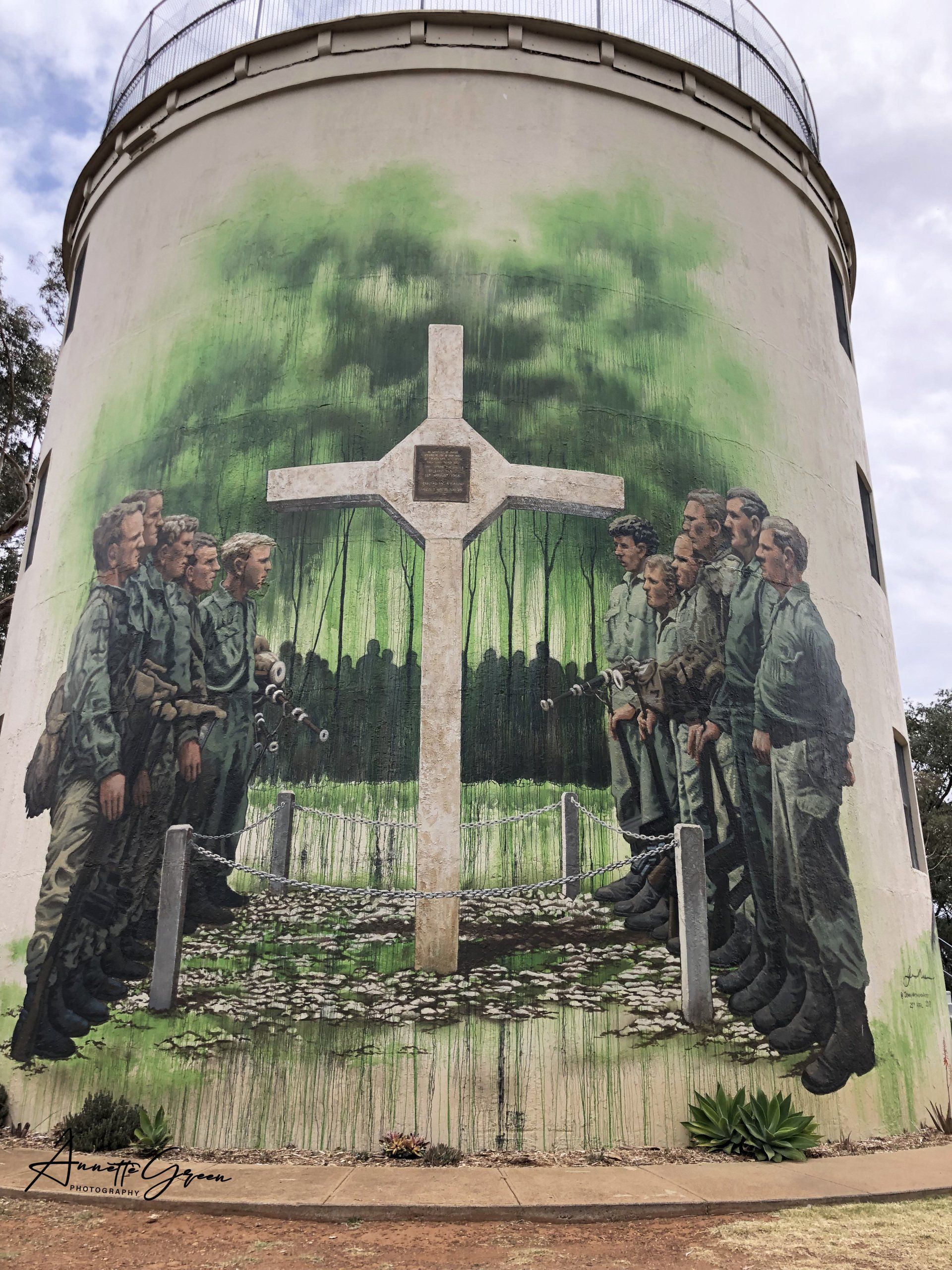 Gunnedah Water Tower Museum Art, Australian Silo Art Trail, Jenny McCracken