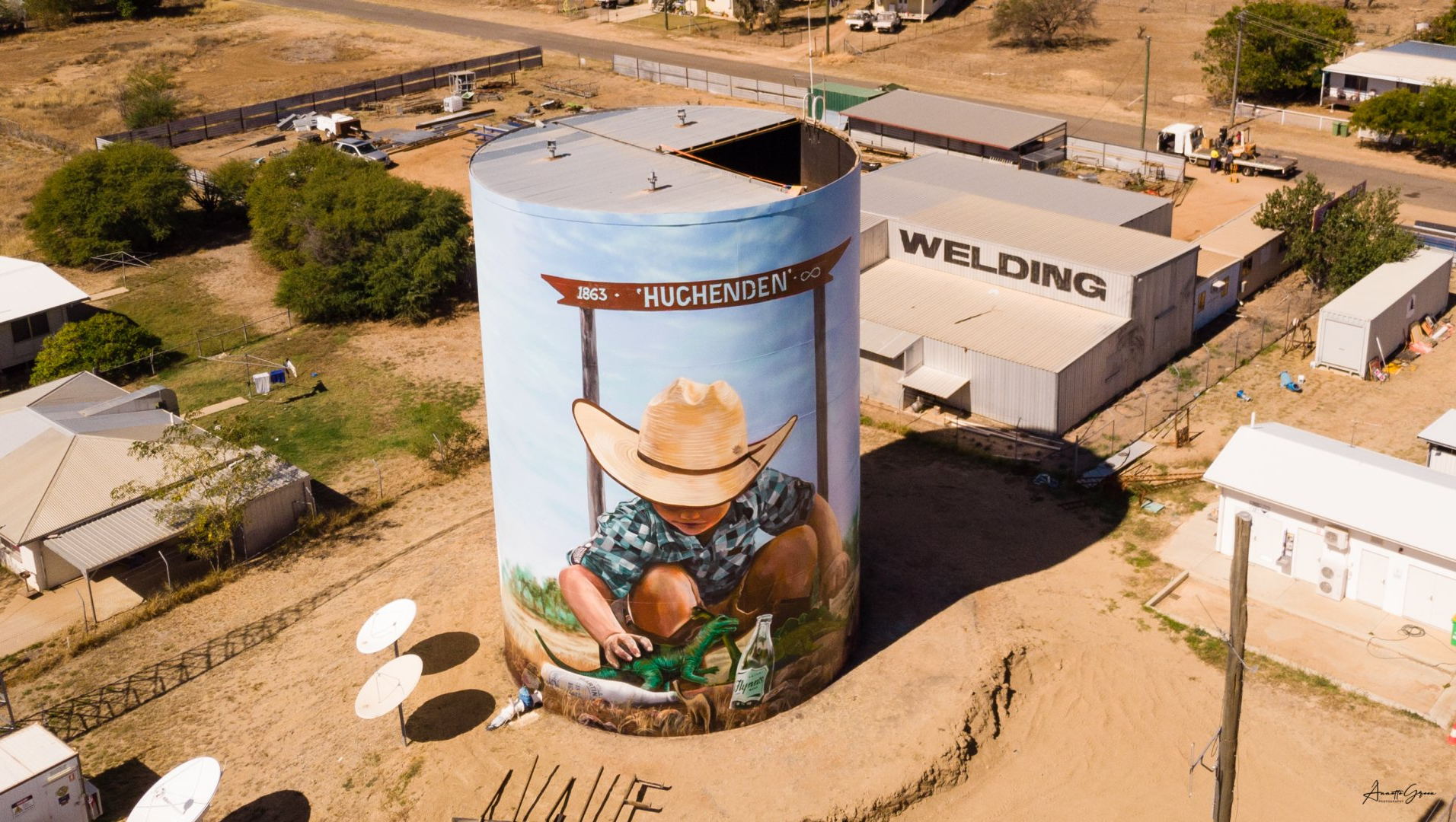 Hughenden, Australia Silo Art Trail, Silo Art, Water Tower Art
