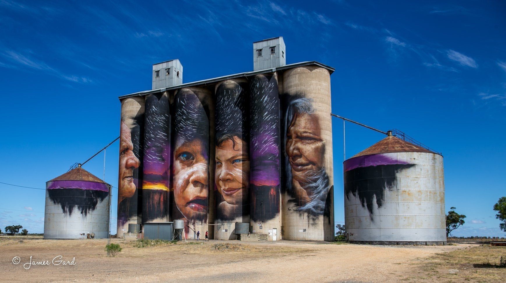 GrainCorp Silos at Sheep Hills in Victoria by Adnate, Photo by James Gard
