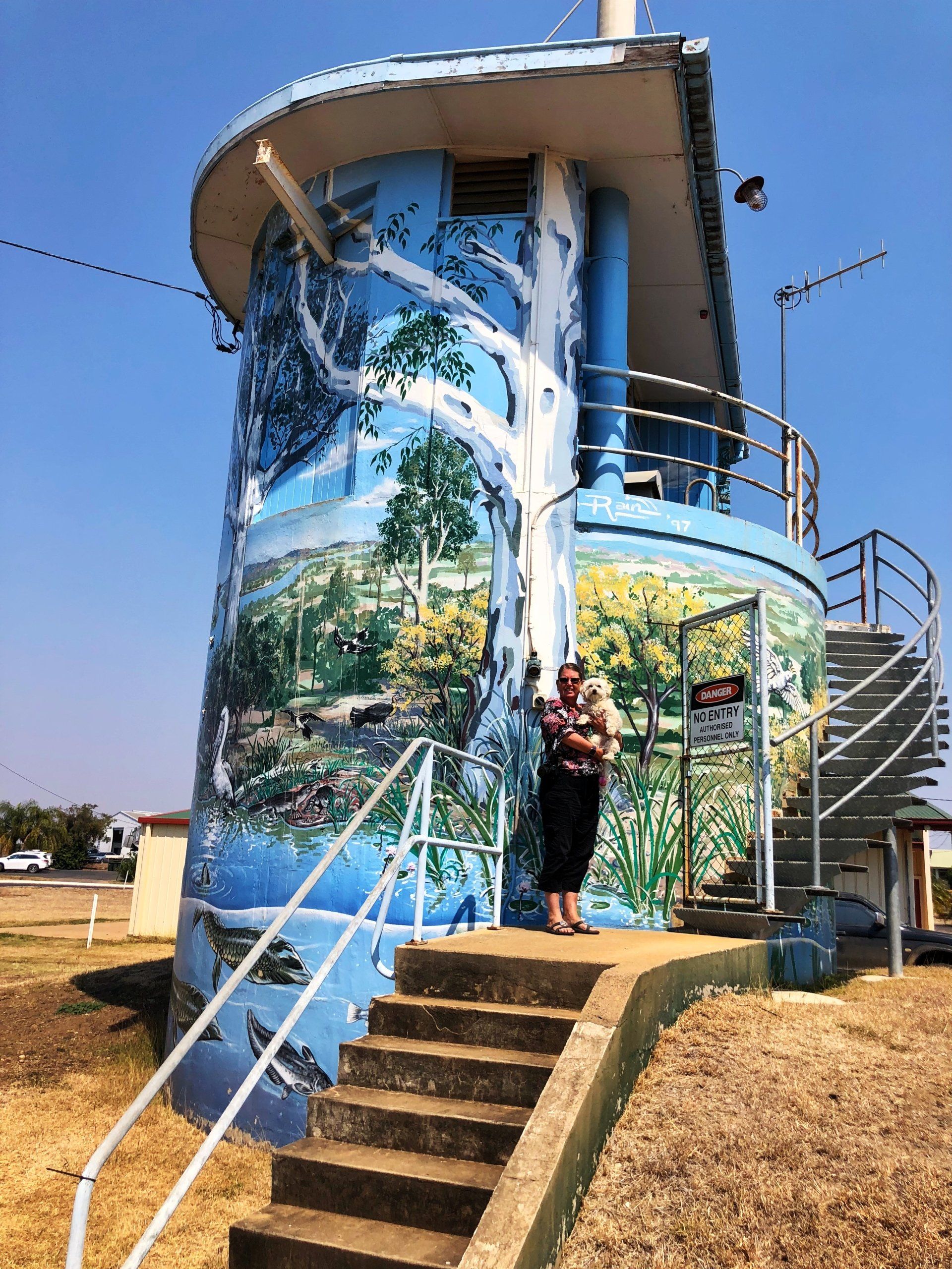 Mundubbera Pump Station Art, Australian Silo Art Trail