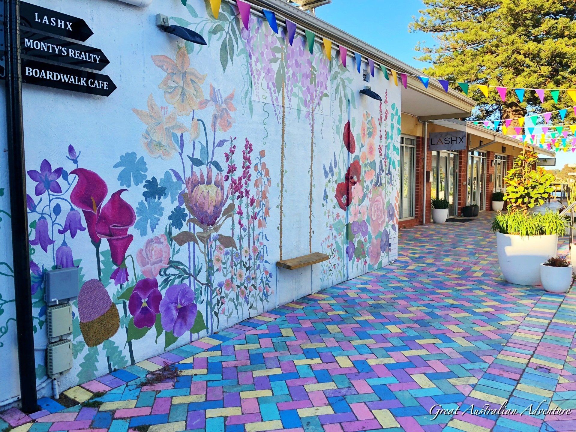 Australian Silo Art Trail, Mandurah Street Art