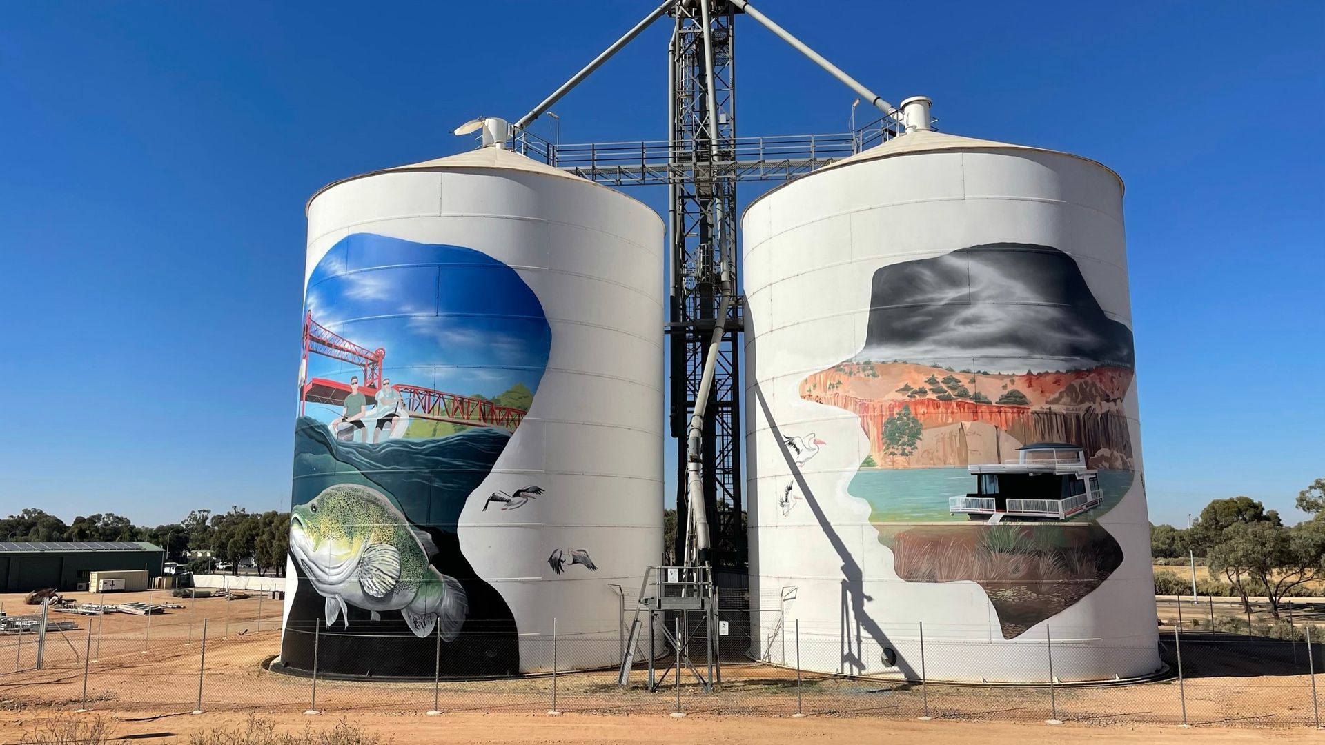 Paringa Silo Art, Australian Silo Art rail