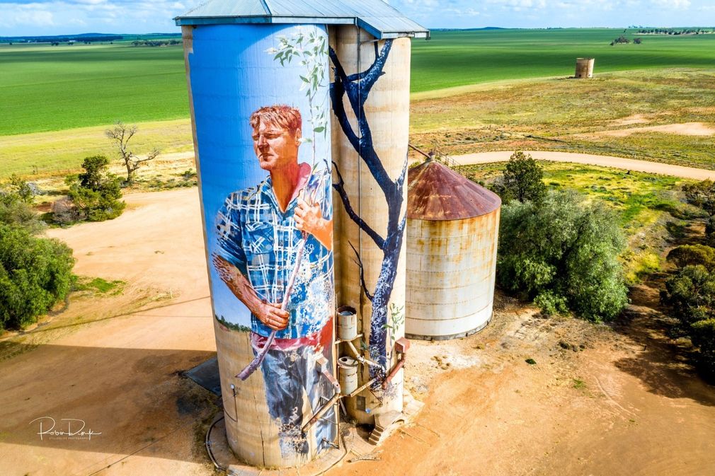 Patchewollock Silo Art