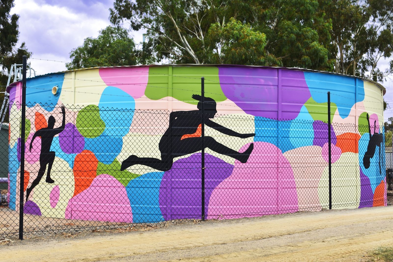 Bridgestone Water Tank Art, Australian Silo Art Trail