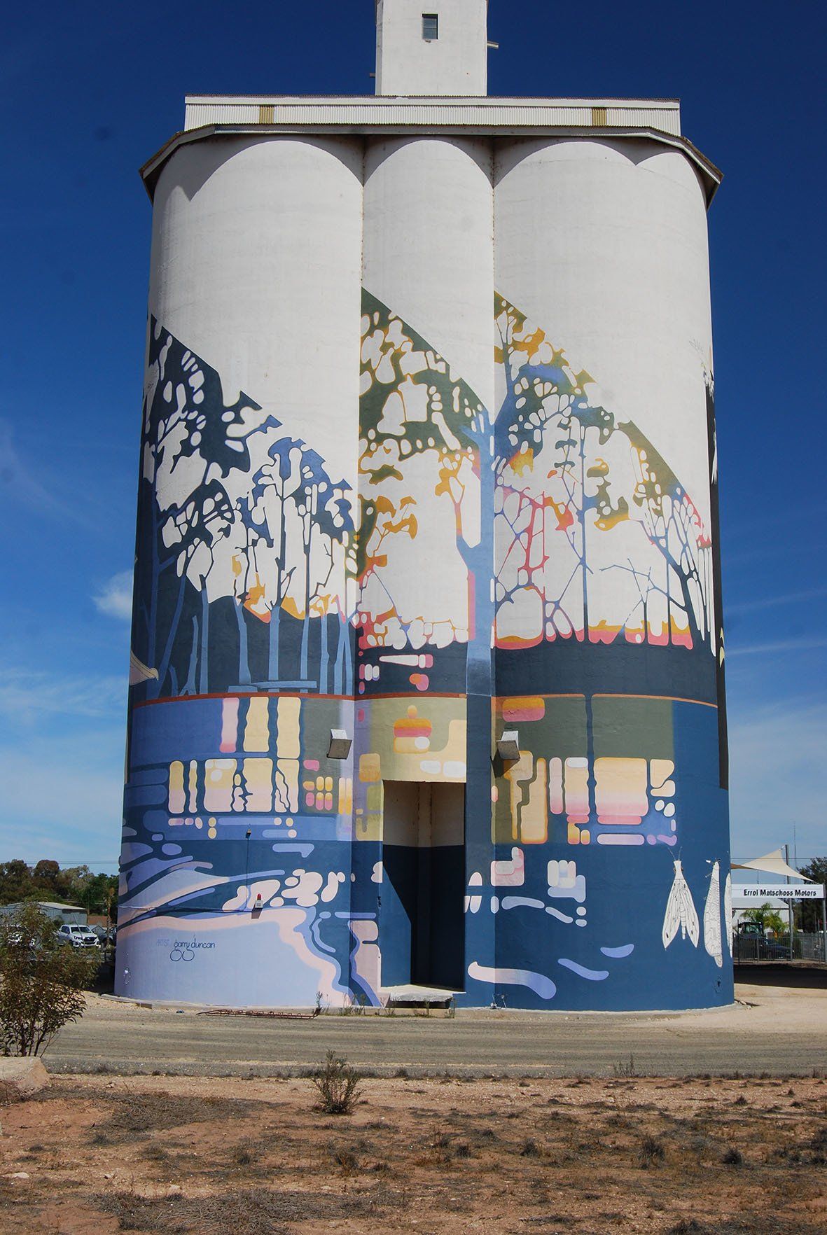 Waikerie Silo Art