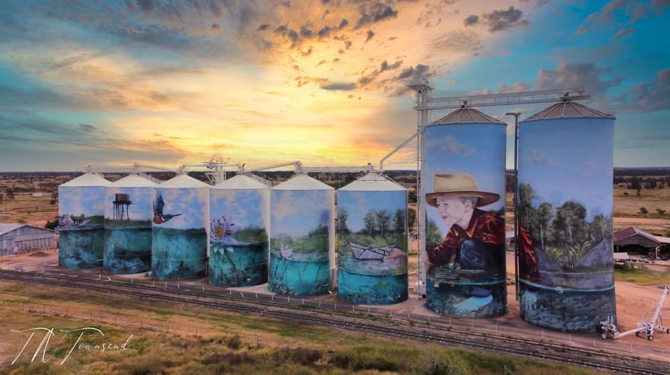 Yelarbon silo art