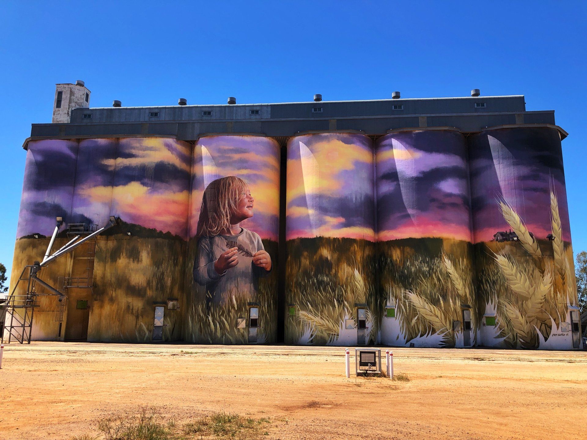 Kimba Silo Art, Australian Silo Art Trail, Cam Scale