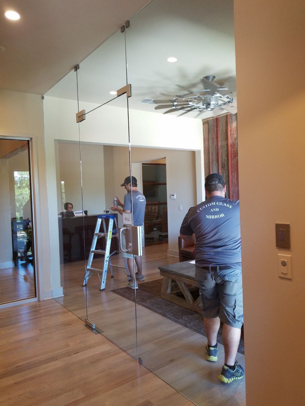 Custom Glass & Mirror