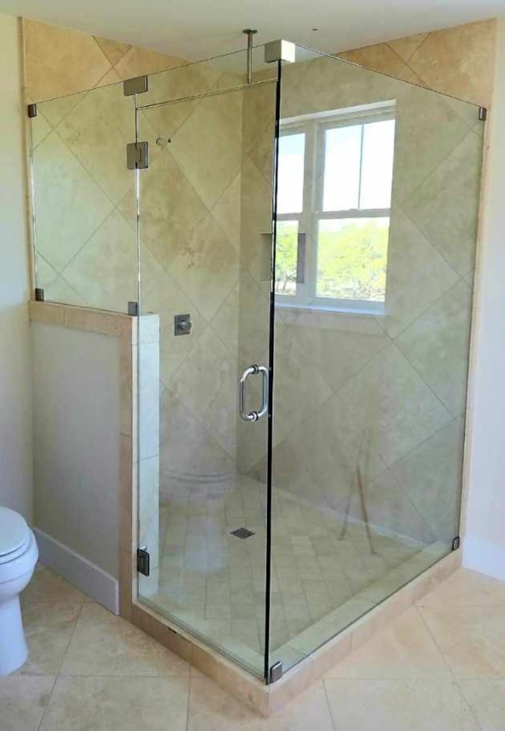 Custom Glass & Mirror