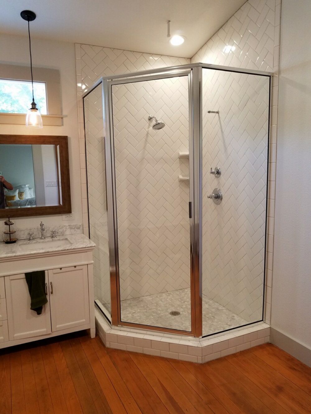 Custom Glass & Mirror